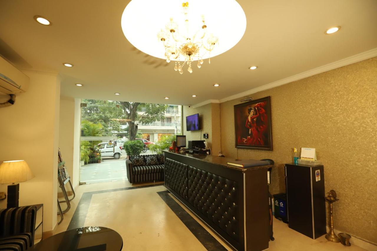 Hotel Capitol Hills - Greater Kailash Delhi Nové Dillí Exteriér fotografie