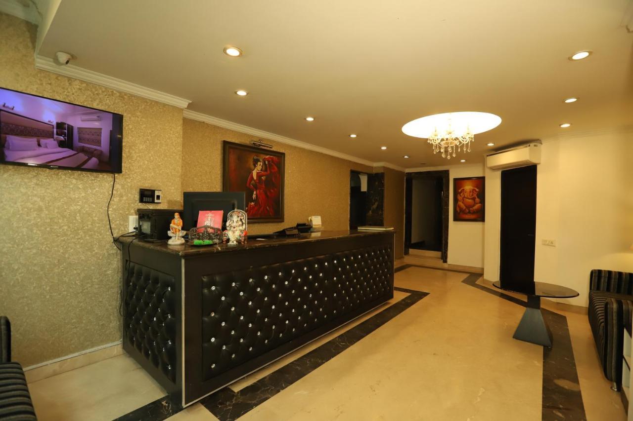 Hotel Capitol Hills - Greater Kailash Delhi Nové Dillí Exteriér fotografie