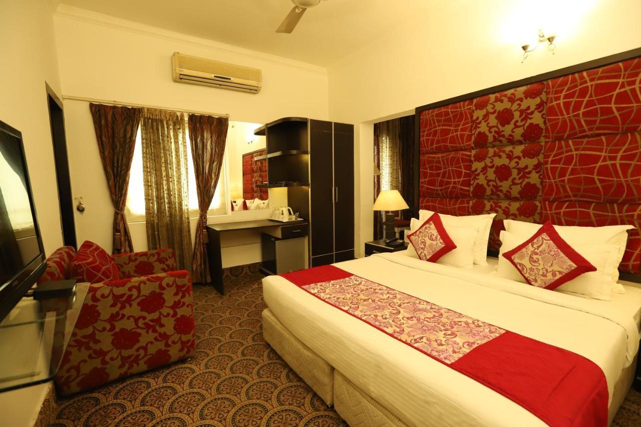 Hotel Capitol Hills - Greater Kailash Delhi Nové Dillí Exteriér fotografie