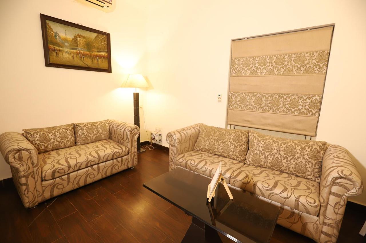 Hotel Capitol Hills - Greater Kailash Delhi Nové Dillí Exteriér fotografie
