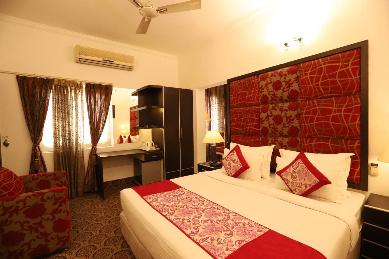 Hotel Capitol Hills - Greater Kailash Delhi Nové Dillí Exteriér fotografie