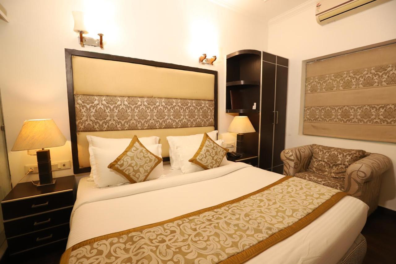 Hotel Capitol Hills - Greater Kailash Delhi Nové Dillí Exteriér fotografie